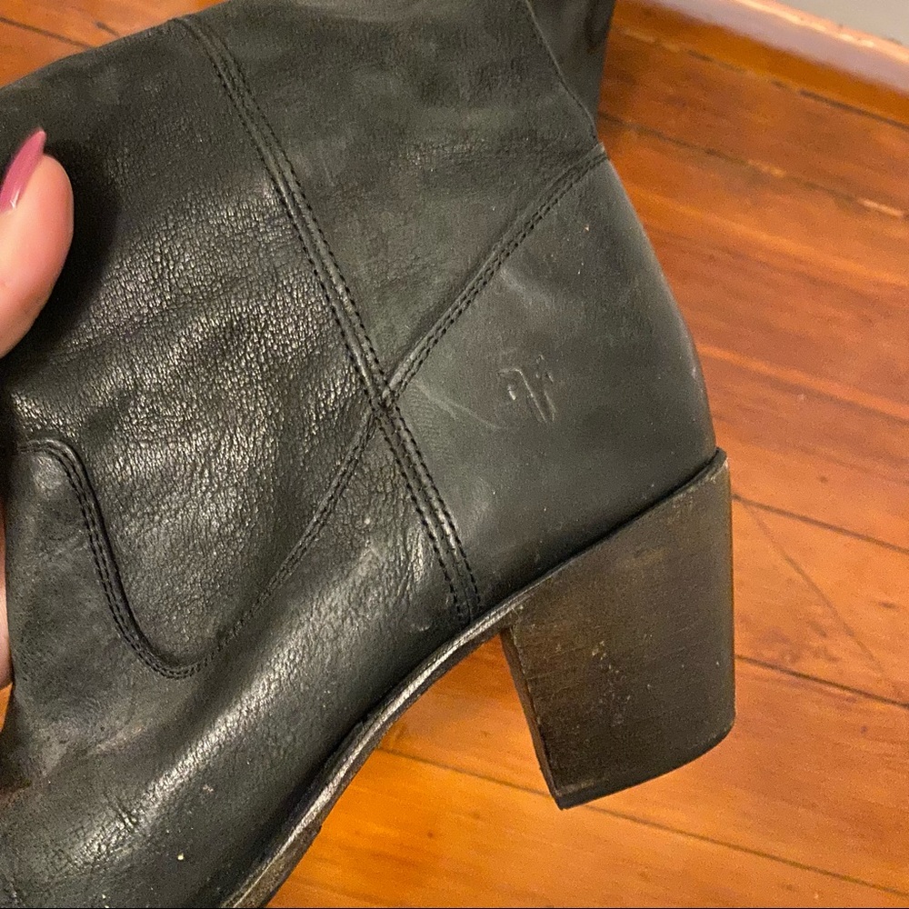 Frye Jackie Button Black Leather Boots 10 - Picture 7 of 11